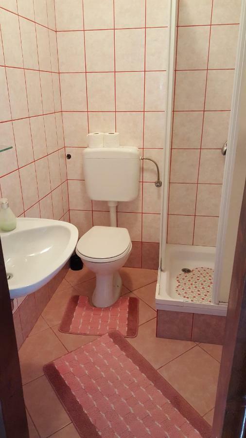 Apartments Ghedas 포레치 외부 사진
