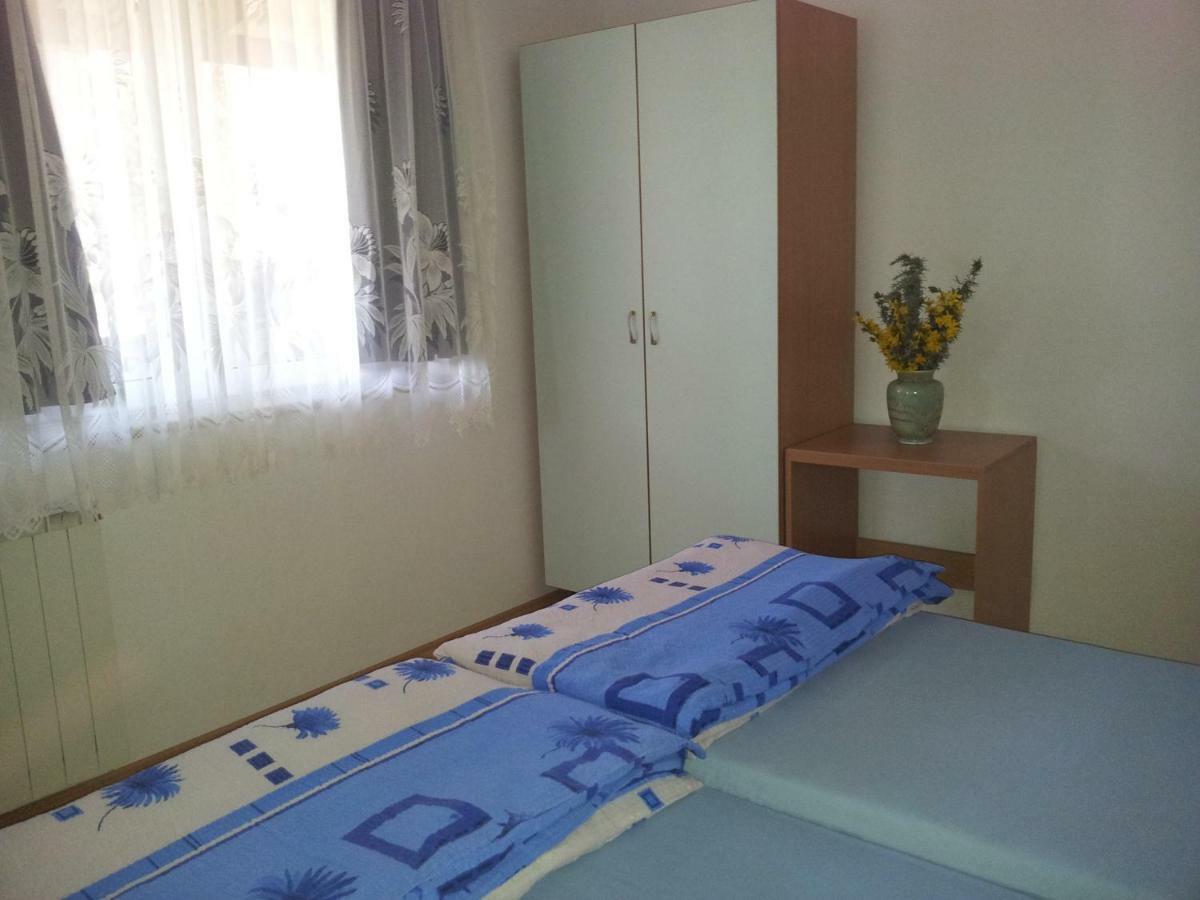 Apartments Ghedas 포레치 외부 사진